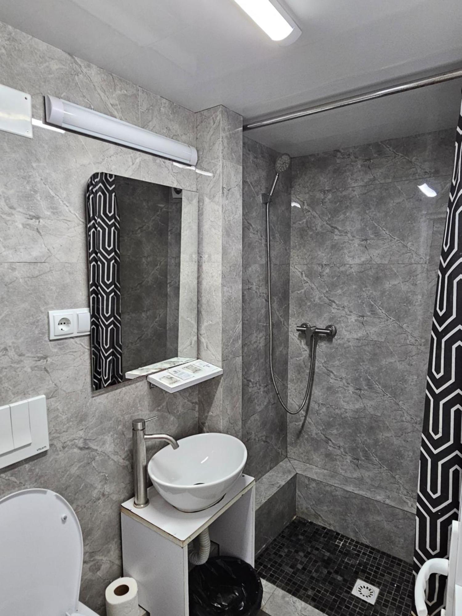 Rose Studio Chisinau Bagian luar foto